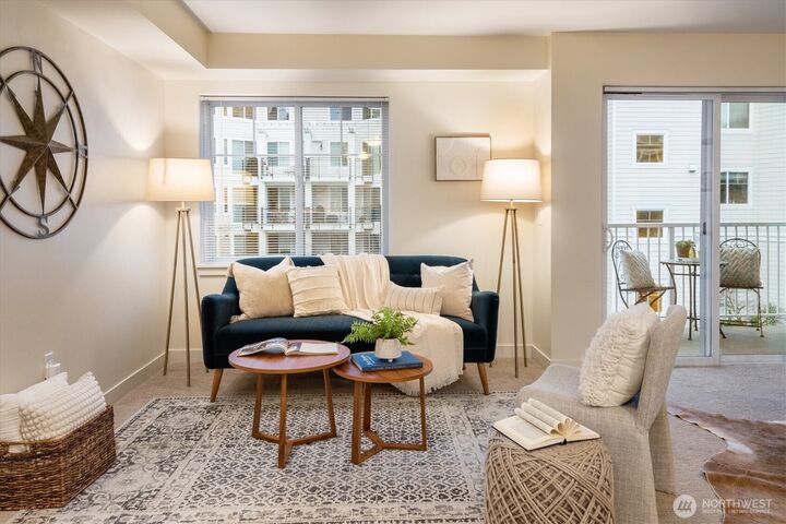 Property Photo:  1545 NW 57th Street 409  WA 98107 