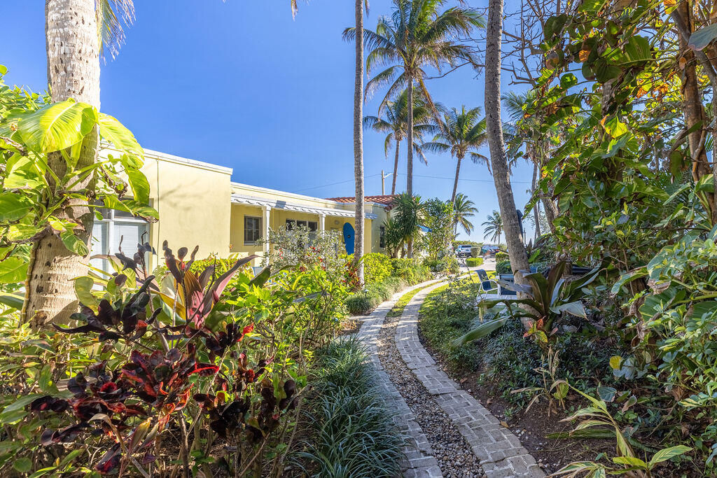 Property Photo:  88 S Ocean Boulevard  FL 33483 