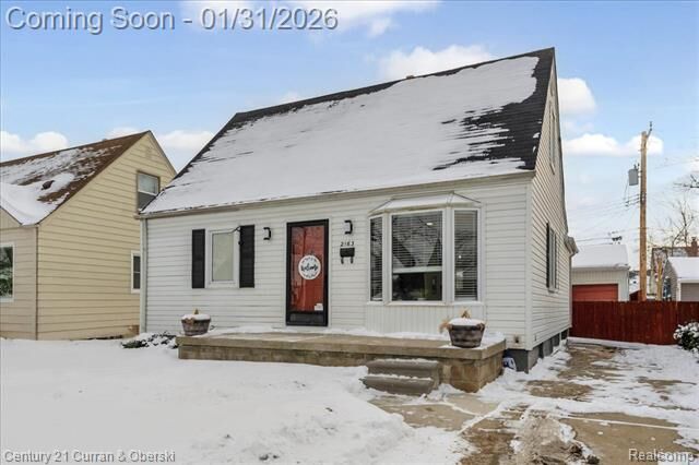 Property Photo: 2163 Thomas Street MI 48146