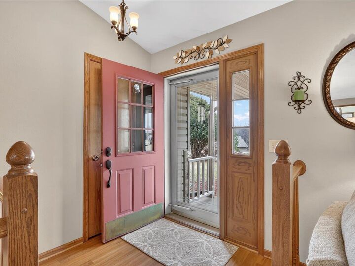 Property Photo:  2338 E Pine Tree Court  WI 53563 