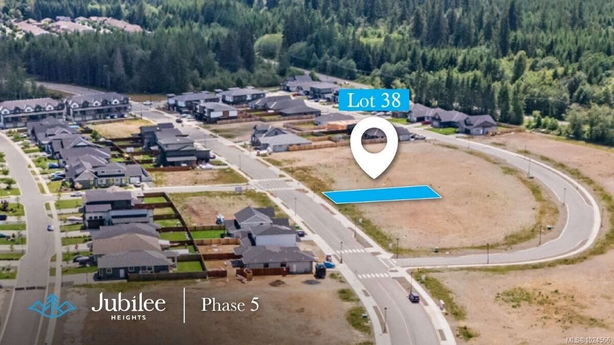 Property Photo: 739 Beaver Creek Blvd BC V9H 0G1