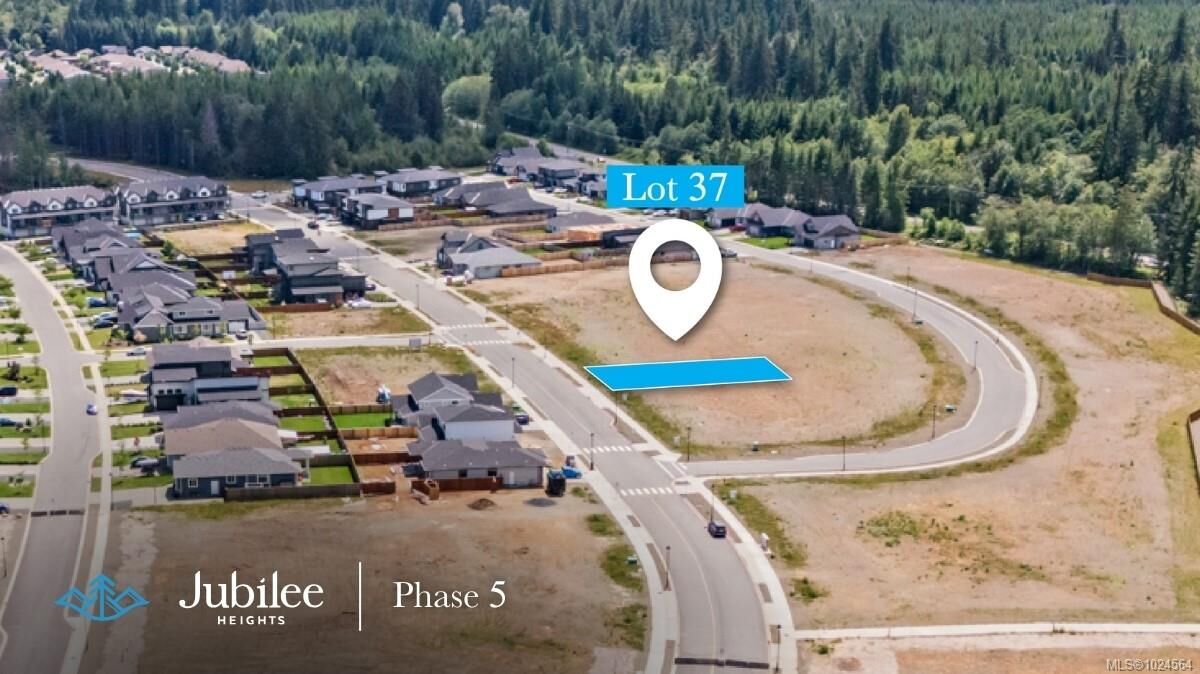 Property Photo: 741 Beaver Creek Blvd BC V9H 0G1