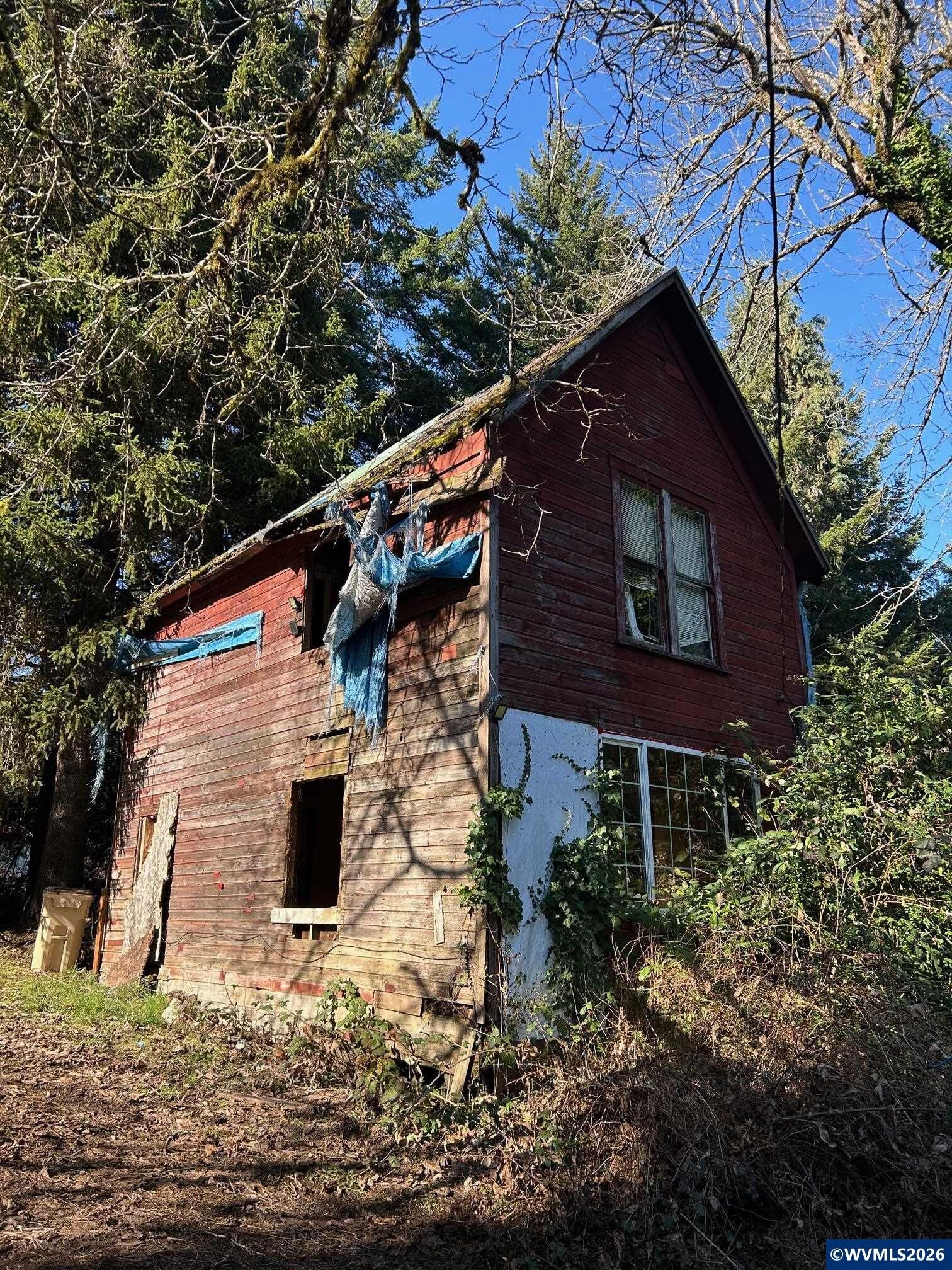 Property Photo:  995 Parry Rd  OR 97344 