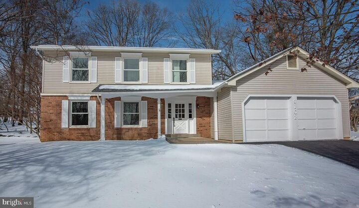 Property Photo:  9102 Red Lion Tavern Court  VA 22153 