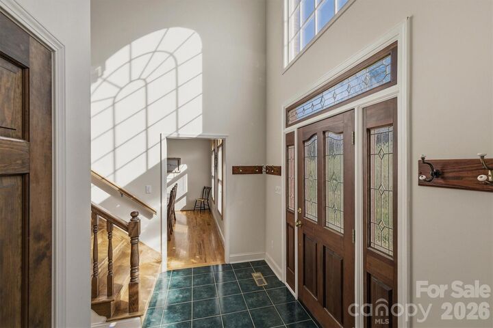 Property Photo: 46 Mariners Point Lane NC 28601