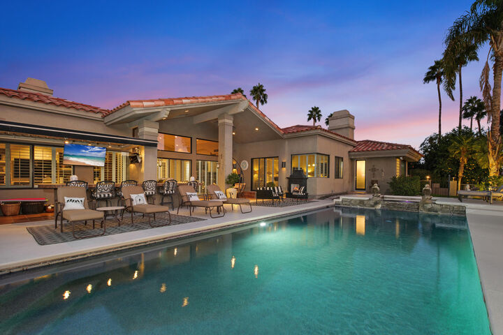 Property Photo:  42515 Castle Harbor Court  CA 92203 