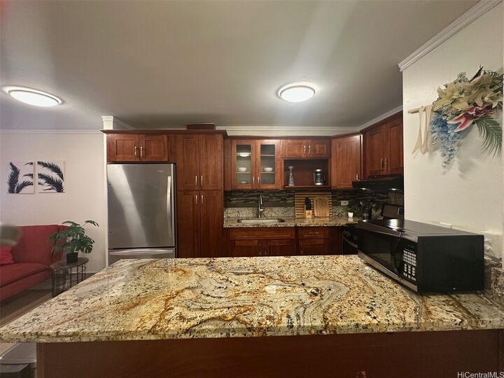 Property Photo:  2465 Kuhio Avenue 304  HI 96815 