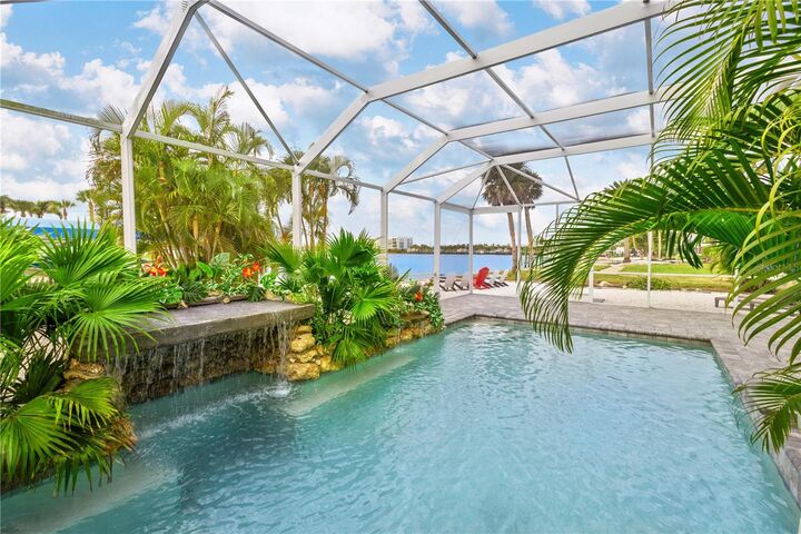 Property Photo: 1380 Aqua View Lane FL 34223