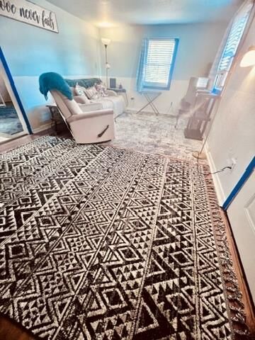 Property Photo:  304 S Shannon Street  OK 73095 