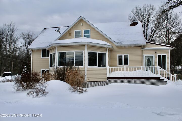 Property Photo:  7639 Lake Shore Drive  PA 18347 