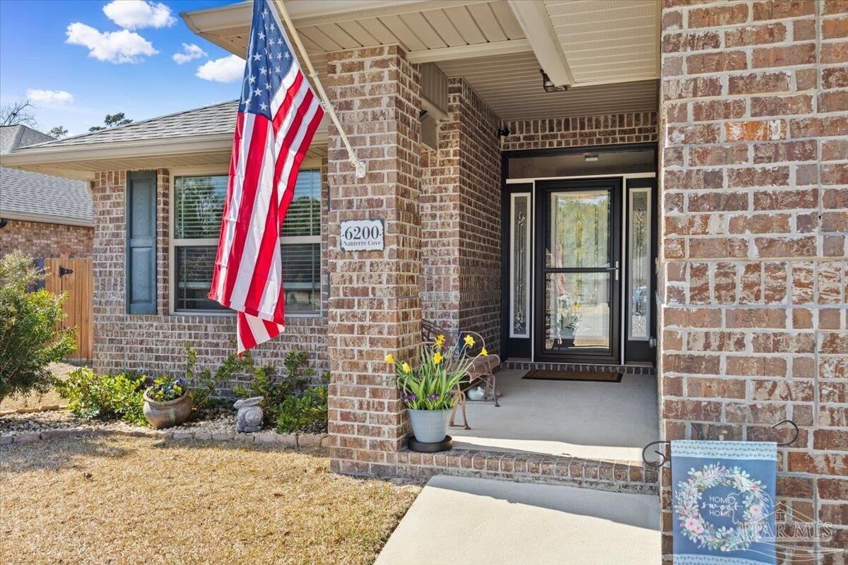 Property Photo:  6200 Nanterre Cv  FL 32536 