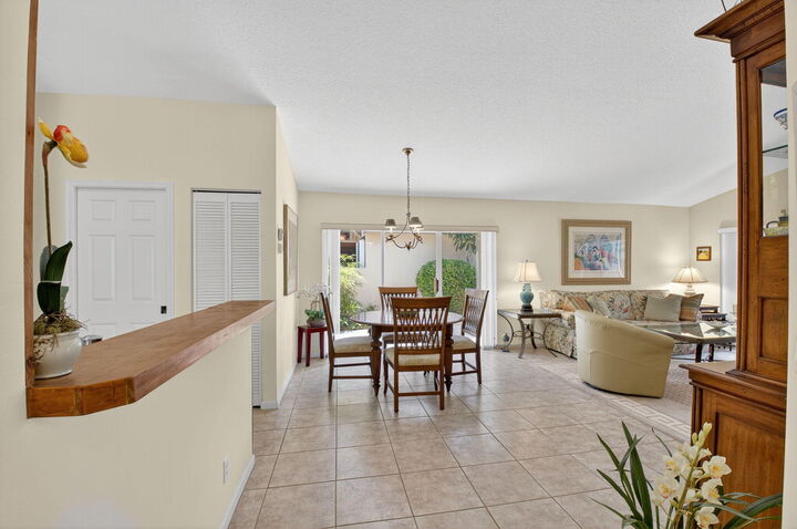 Property Photo:  11563 Colonnade Drive  FL 33437 