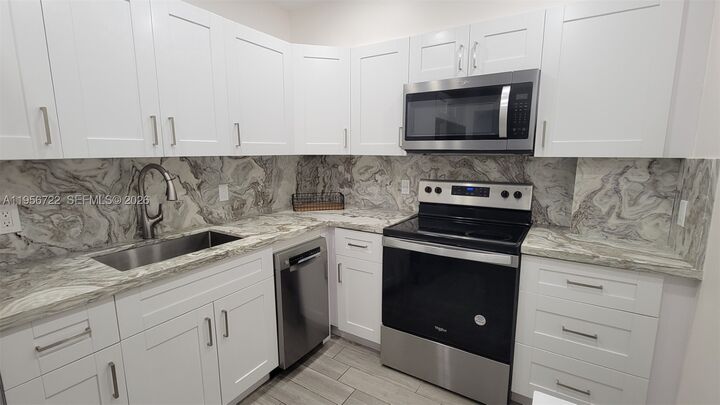 Property Photo: 1965 S Ocean Dr Me FL 33009