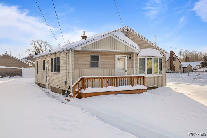 Property Photo: 1033 100th Street NY 14304