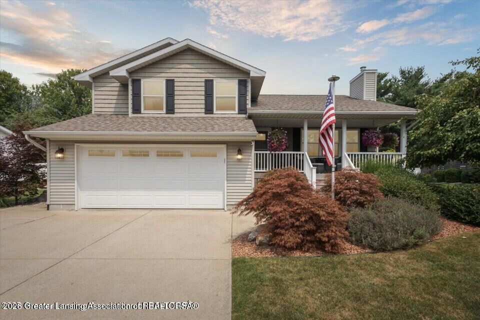 Property Photo:  106 W Oak Street  MI 48879 