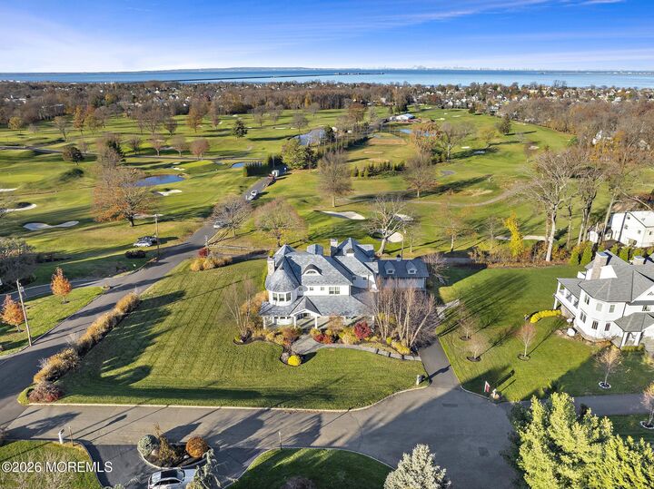 Property Photo:  9 Beacon Hill Road  NJ 07716 