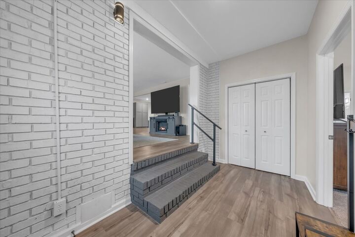 Property Photo:  399 Rosewood Ln  TN 37166 