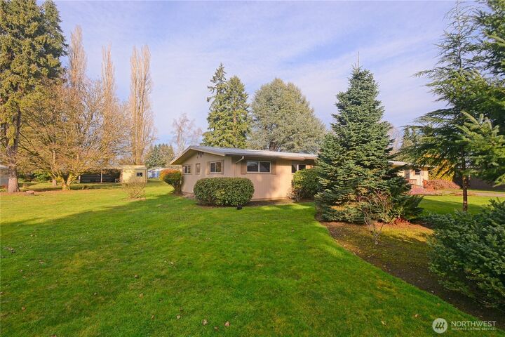 Property Photo:  3801  Mayberry Road  WA 98531 