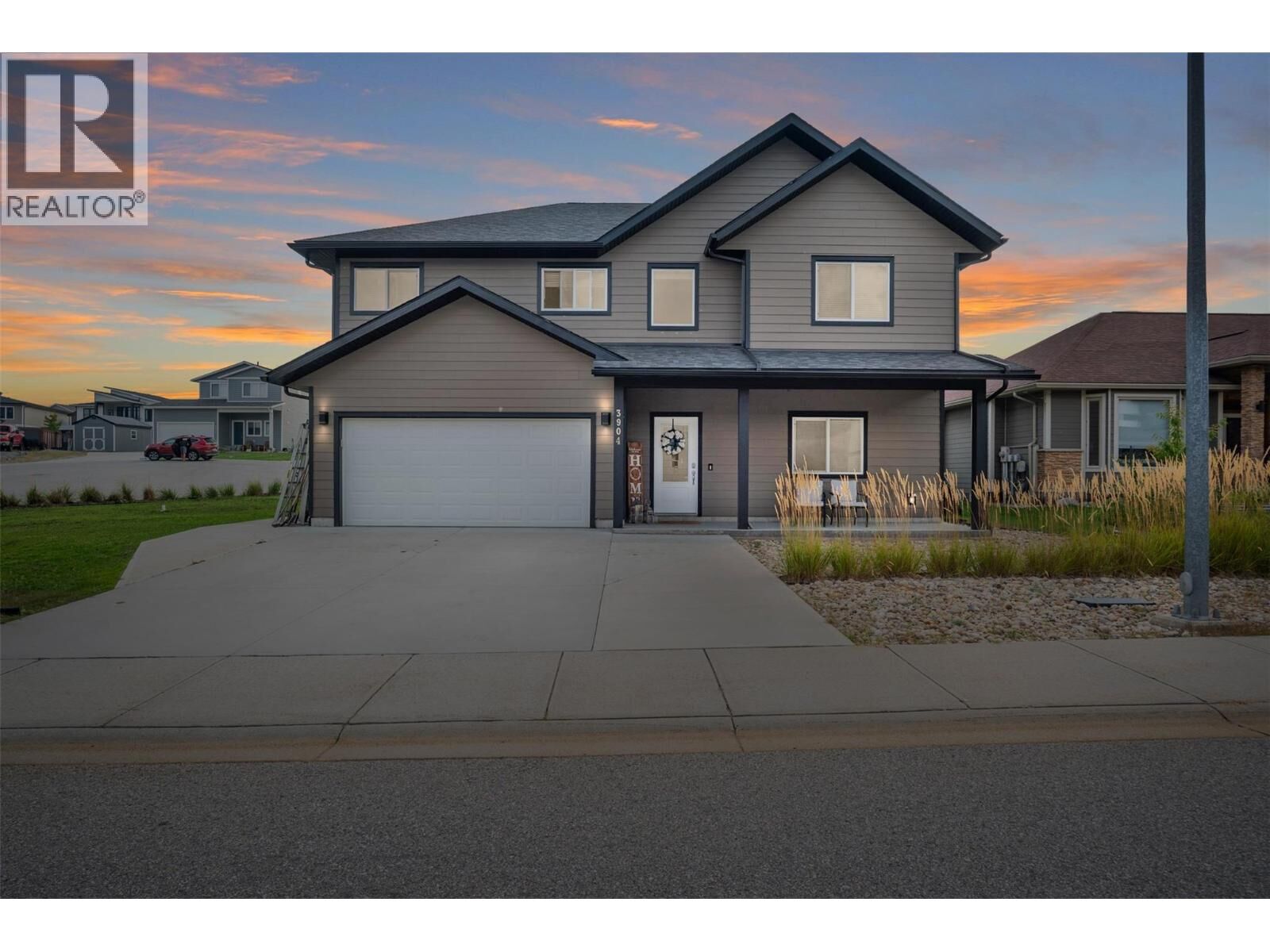 Property Photo:  3904 Grandview Drive  BC V1N 4X9 