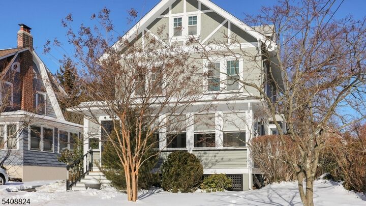 Property Photo:  4 Sylvester St  NJ 07016 