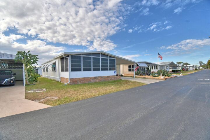 Property Photo:  4228 Cedarwood Street  FL 33880 