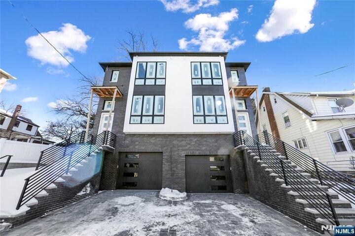 Property Photo:  762 Williams Place A  NJ 07010 