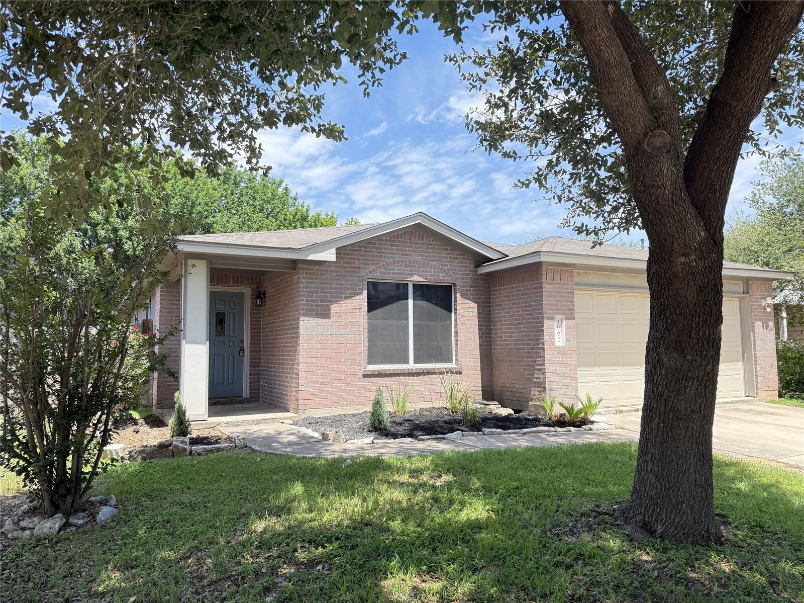 Property Photo:  3902 Louise Lee Drive  TX 78725 
