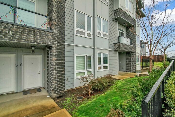 Property Photo:  3323 Rockhill Place 6  BC V2T 0J9 