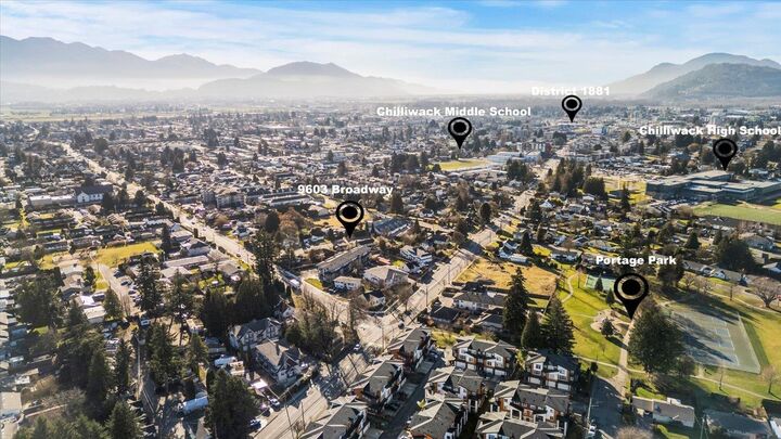 Photo de la propriété:  9603 Broadway Street 8  BC V2P 5T7 