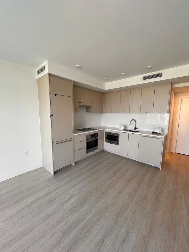 Property Photo: 13675 107A Avenue 706 BC V3T 2H2
