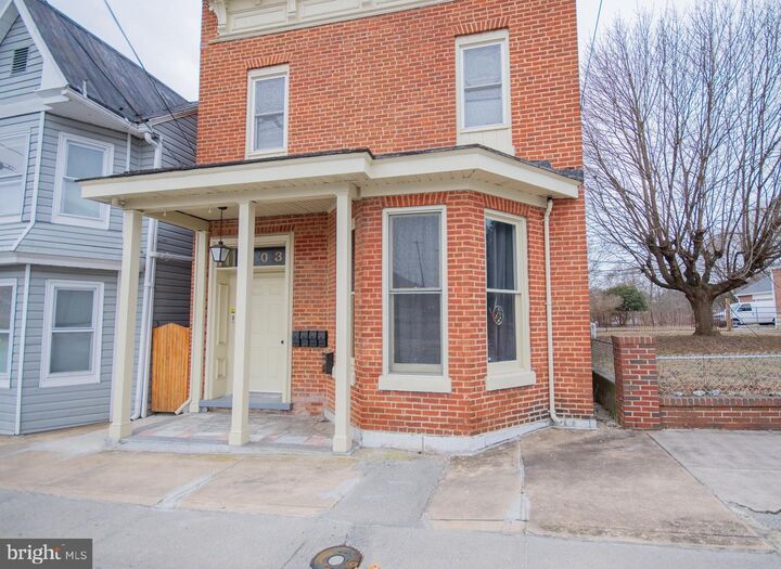 Property Photo:  203 W John Street 1  WV 25401 