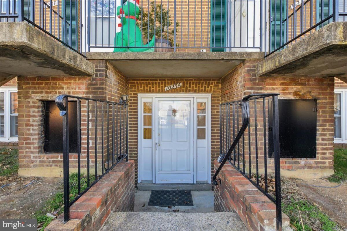 Property Photo: Margate Court A VA 20164