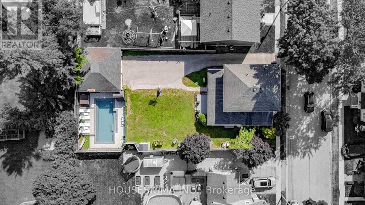 Property Photo:  26 Park Street  ON L0B 1M0 