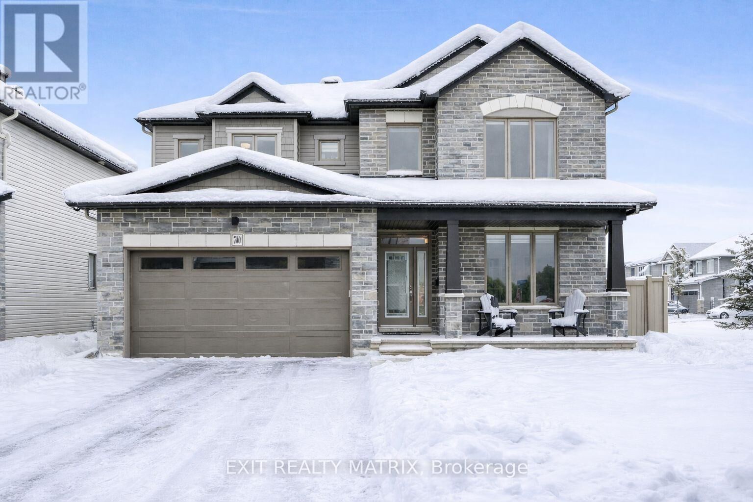 Property Photo:  700 Namur Street  ON K0A 1W0 