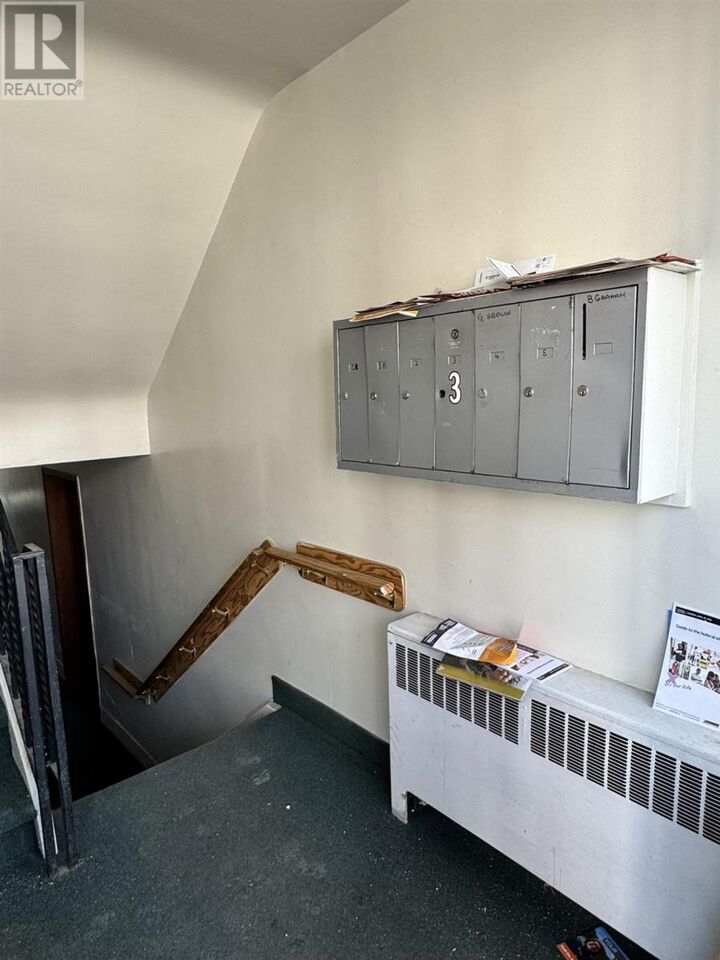 Photo de la propriété:  690 Pine St  ON P6B 3G1 