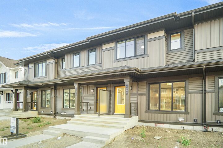 Property Photo:  1277 Keswick Drive SW  AB T6W 4K3 