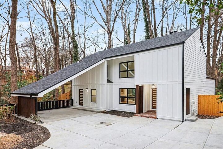 Property Photo:  2360 Bradcliff Drive NE  GA 30345 