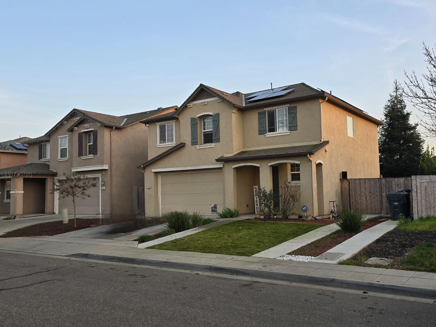 Property Photo:  1348 Apple Court  CA 93638 