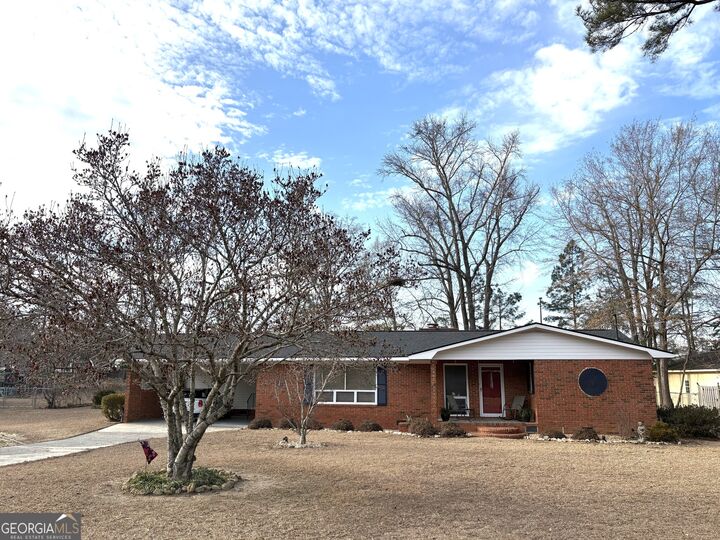 Property Photo:  1816 Knox Street  GA 31021 