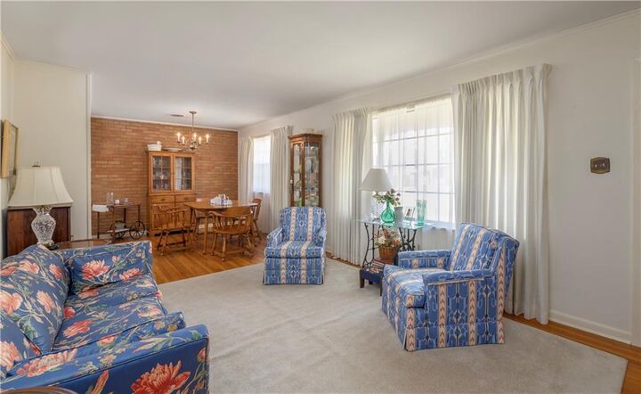 Property Photo:  1422 Planters Court  LA 71301 