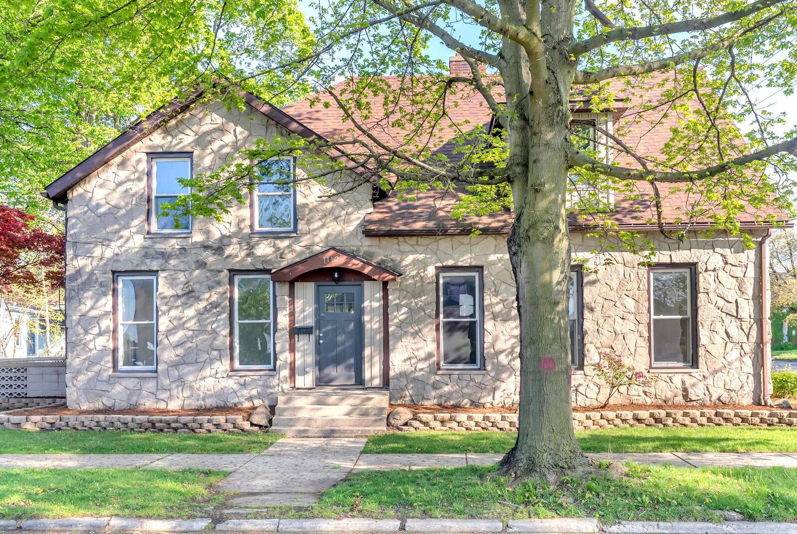 Property Photo: 1112 Jefferson Avenue IN 46350