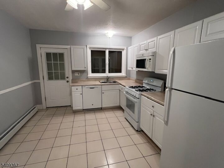 Property Photo:  227 W Mount Pleasant Ave 1A  NJ 07039 