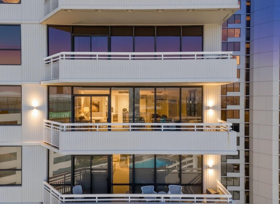 Property Photo:  14 Greenway Plaza 17Q  TX 77046 