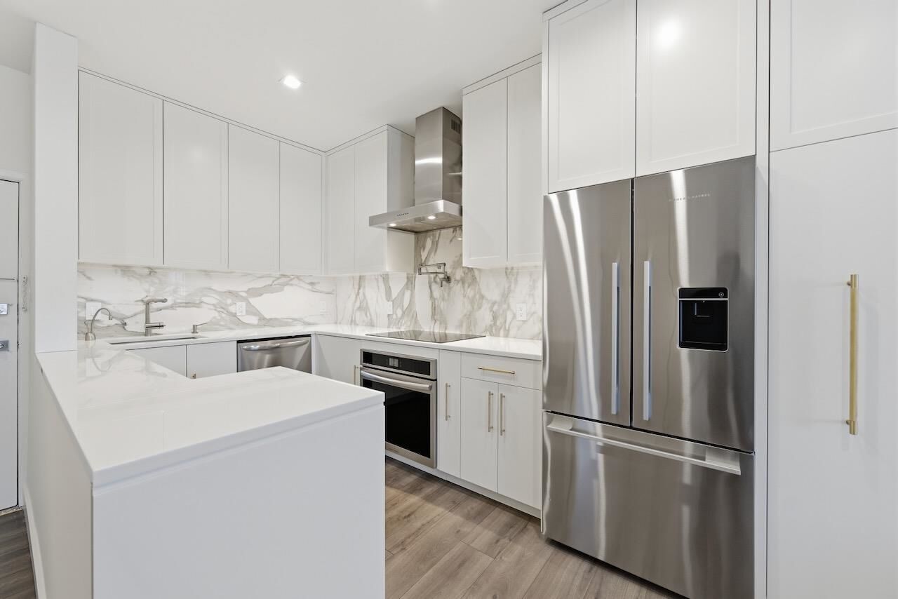 Property Photo:  43-49 Van Wagenen Ave 4A  NJ 07306 