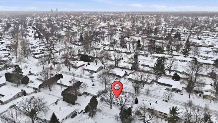 Property Photo: 5516 Indiana Avenue IN 46807-3034