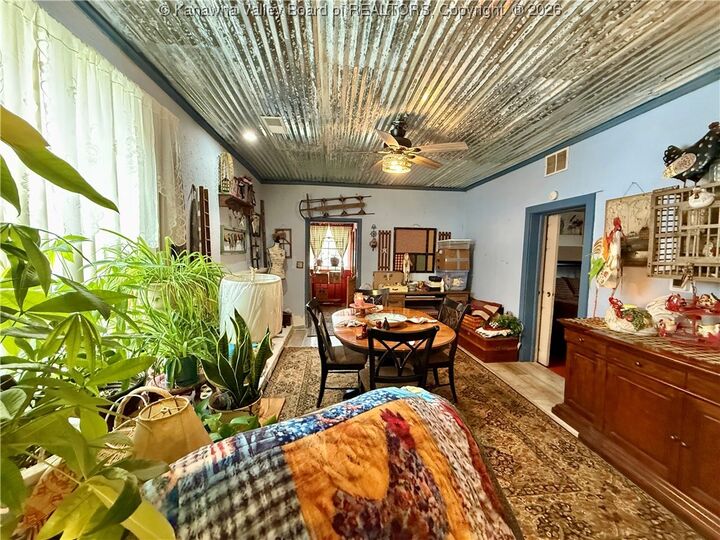 Property Photo:  856 Stover Street  WV 25177 