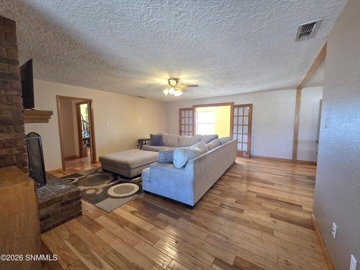 Property Photo:  512 E 17th Street  NM 88130 
