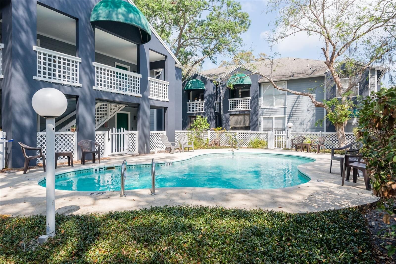 Property Photo:  606 S Albany Avenue 9  FL 33606 