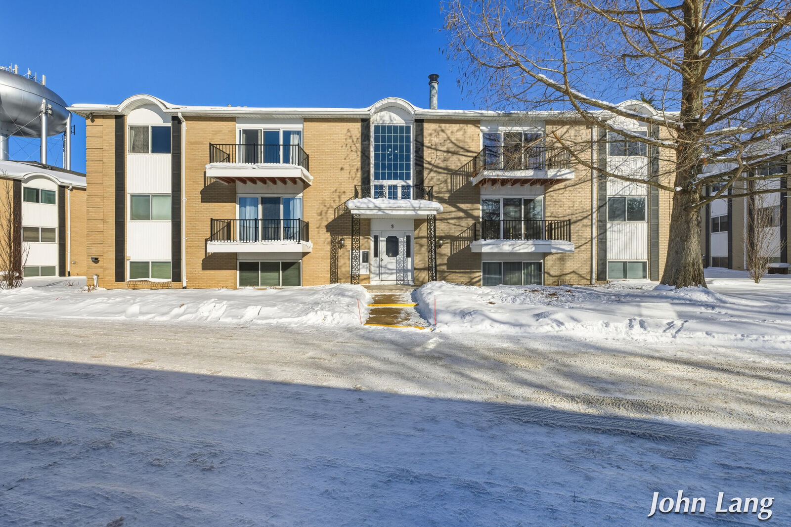 Property Photo:  2759 Leonard Street NW  MI 49504 