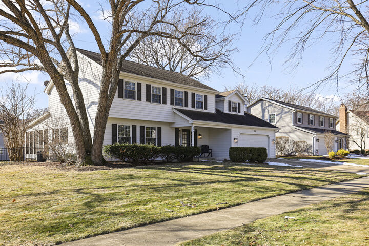 Property Photo: 961 Tim Tam Circle IL 60540